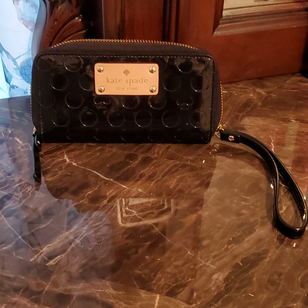 Kate spade ♠️ wristlet